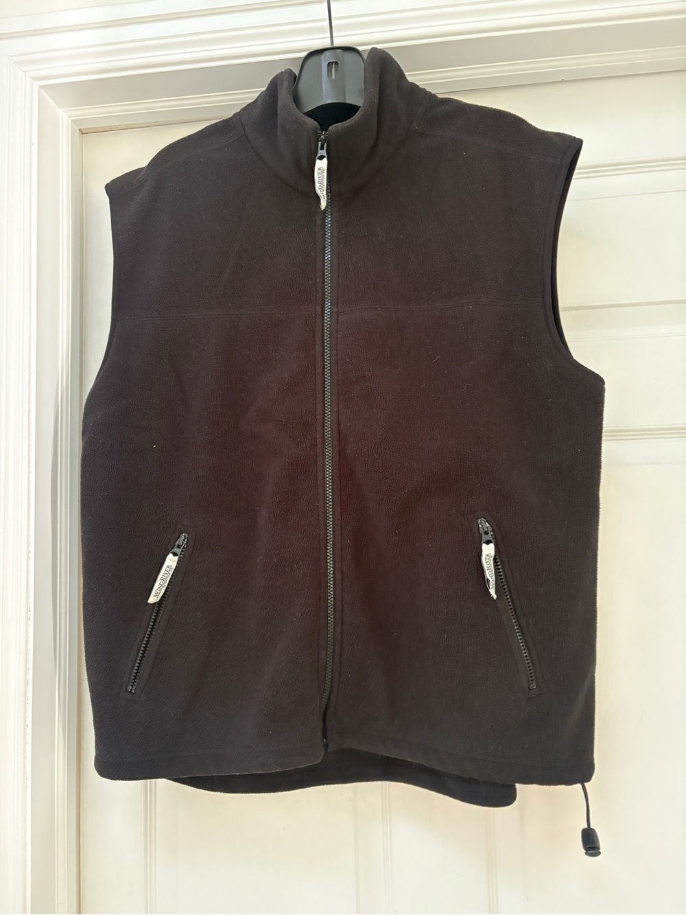 Windriver Men's Black Fleece Vest with Zip Pockets men’s large